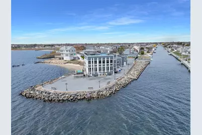 505 East Drive, Copiague, NY 11726 - Photo 1