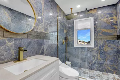 505 East Drive, Copiague, NY 11726 - Photo 17