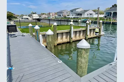 505 East Drive, Copiague, NY 11726 - Photo 29