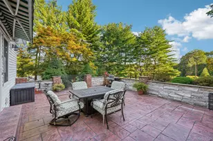 8 Abbey Rd, Orangeburg, NY 10962 - Photo 37