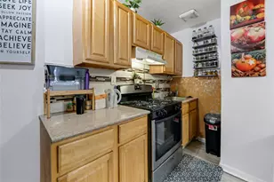 2470 Glebe Ave, Bronx, NY 10461 - Photo 11