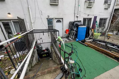 2470 Glebe Avenue, Bronx, NY 10461 - Photo 43