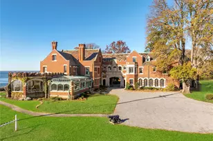 31 Fort Hill Dr, Lloyd Harbor, NY 11743 - Photo 3