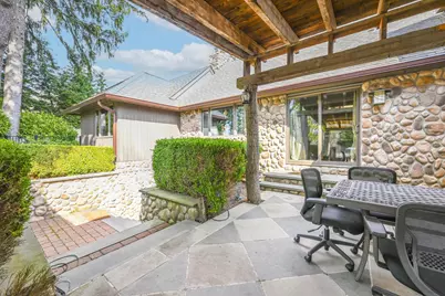 527 Deer Park Avenue, Dix Hills, NY 11746 - Photo 27