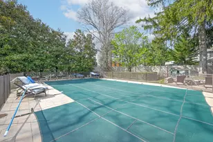 527 Deer Park Ave, Dix Hills, NY 11746 - Photo 29