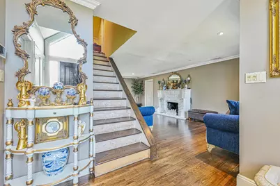 527 Deer Park Avenue, Dix Hills, NY 11746 - Photo 3