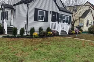 3 Hampton Rd, Lynbrook, NY 11563 - Photo 7