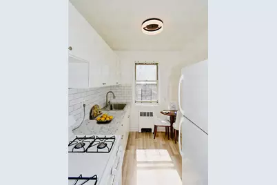 33 E Grand #B3C, Mount Vernon, NY 10552 - Photo 5