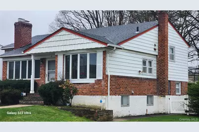 18 Hilary Lane, Westbury, NY 11590 - Photo 1