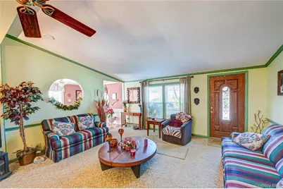 1407 Middle Road #6, Calverton, NY 11933 - Photo 7