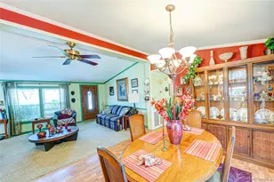 1407 Middle Rd, Calverton, NY 11933 - Photo 9