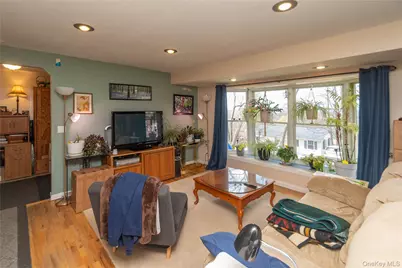 22 Woodycrest Trail, Monroe, NY 10950 - Photo 7