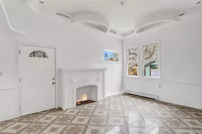 69 Hewlett Street, Hempstead, NY 11550 - Photo 5