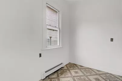 69 Hewlett Street, Hempstead, NY 11550 - Photo 13