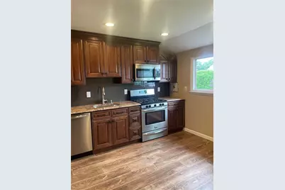 170 11th Street, West Babylon, NY 11704 - Photo 7