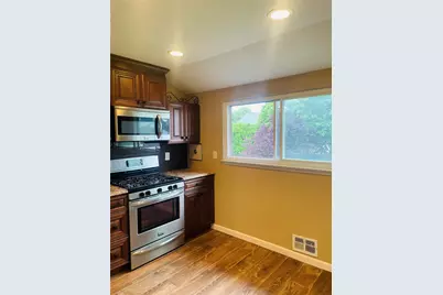 170 11th Street, West Babylon, NY 11704 - Photo 9