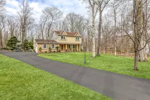 5 Reeder Pl, Suffern, NY 10901 - Photo 3