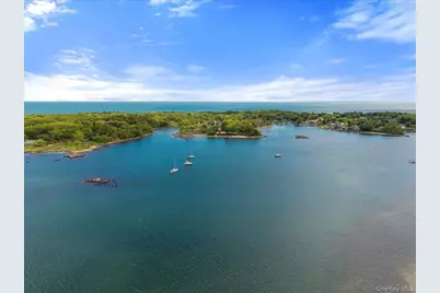 Avenue B, Fishers Island, NY 06390 - Photo 17