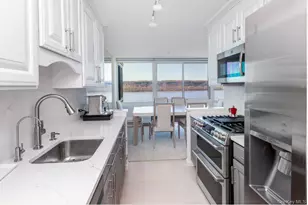 2521 Palisade Ave, Bronx, NY 10463 - Photo 5