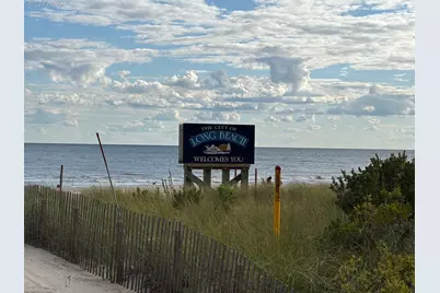 223 E Broadway, Long Beach, NY 11561 - Photo 17