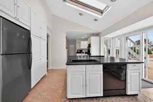 20 Oak Ln, Hampton Bays, NY 11946 - Photo 13