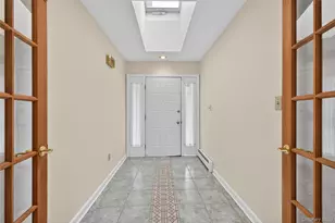 20 Oak Ln, Hampton Bays, NY 11946 - Photo 7