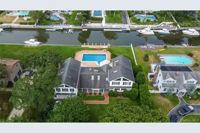 20 Oak Lane, Hampton Bays, NY 11946 - Photo 41