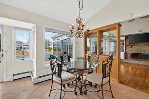 20 Oak Ln, Hampton Bays, NY 11946 - Photo 17