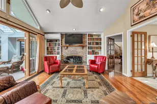 20 Oak Ln, Hampton Bays, NY 11946 - Photo 7