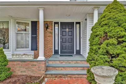 20 Oak Lane, Hampton Bays, NY 11946 - Photo 5