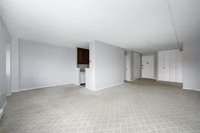 160 Academy Street #2C, Poughkeepsie, NY 12601 - Photo 5