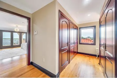 1101 Harbor Road, Hewlett, NY 11557 - Photo 17