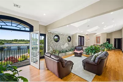 1101 Harbor Road, Hewlett, NY 11557 - Photo 25