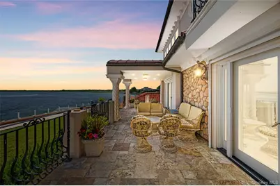 1101 Harbor Road, Hewlett, NY 11557 - Photo 21