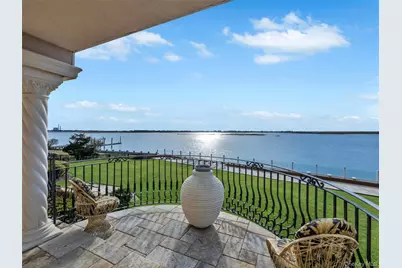 1101 Harbor Road, Hewlett, NY 11557 - Photo 23