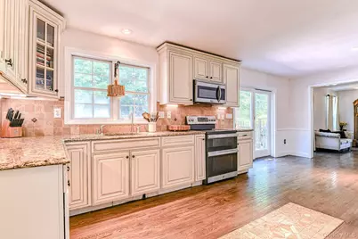 4 Kirsten Lean Lane, Salisbury Mills, NY 12577 - Photo 9