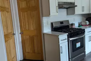 86-15 Britton Ave, Elmhurst, NY 11373 - Photo 11