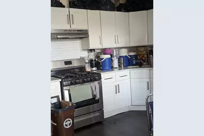 86-15 Britton Ave, Elmhurst, NY 11373 - Photo 19