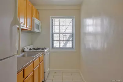 78-35 147th Street #2E, Kew Gardens, NY 11367 - Photo 11