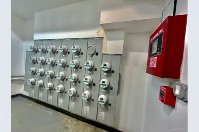 3641 Johnson Avenue, Bronx, NY 10463 - Photo 37