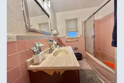 16410 Foch Boulevard, Jamaica, NY 11434 - Photo 17