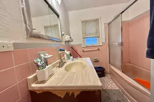 164-10 Foch Blvd, Jamaica, NY 11434 - Photo 17