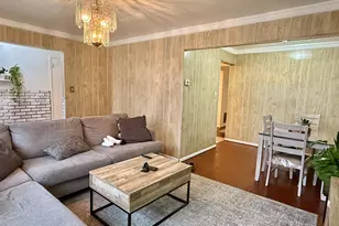 164-10 Foch Blvd, Jamaica, NY 11434 - Photo 13