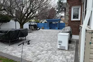 1905 Bryant Pl, Baldwin, NY 11510 - Photo 5