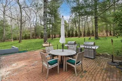 27 Ely Brook Road, East Hampton, NY 11937 - Photo 21