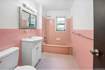 61 N Fulton Avenue, Mount Vernon, NY 10550 - Photo 21