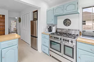 64 Point St, South Jamesport, NY 11970 - Photo 13