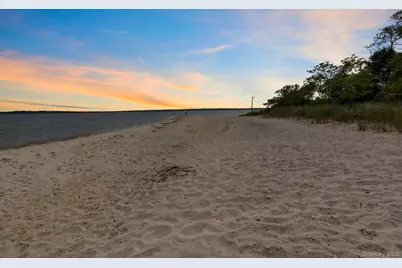 64 Point Street, South Jamesport, NY 11970 - Photo 25