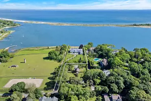 25 Brewster Ln E, East Setauket, NY 11733 - Photo 47