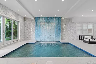 25 Brewster Lane E, East Setauket, NY 11733 - Photo 37